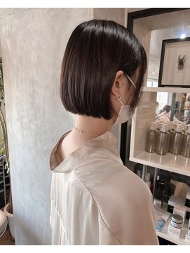 ヴォロ 佐賀(VoLo) 切りっぱなしボブ/美髪/ピンクブラウン[佐賀駅]