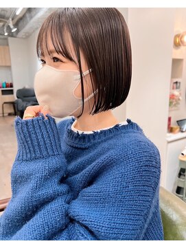 シビバイレボ(CIBI by revo) 地毛風カラー/ナチュラルレイヤーカット/ショートボブ[船橋]