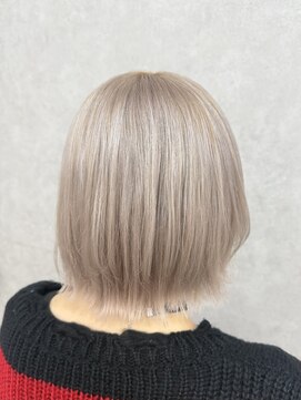 アン ブリーチ 大宮駅東口店(UN BLEACH) ブリーチ2回ホワイトベージュカラー♪