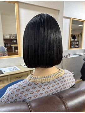 インビテーション(invitation) ストレートボブ