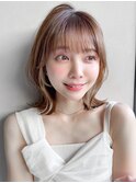 イメチェンレイヤーカット斜めバングオリーブグレー小顔美髪