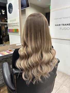 ラピス 横浜(Lapis) ミルクティーベージュシールエクブリーチカラーレイヤーカット