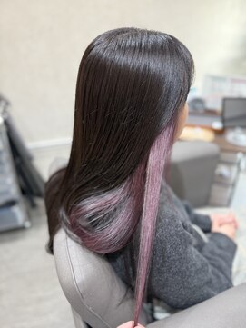 ピンクインナー艶髪スタイル