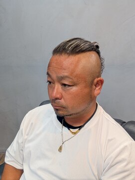 スパーブ(Superb) THE MAN BUN