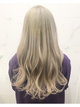 レイドバック(LAID BACK) 【代官山 LAID BACK】外国人風ホワイトベージュ