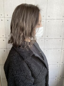 リア(Li'a by neolive) ハイライト ダークグレー