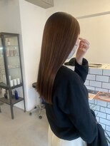 ヨウ(YEAU) スリークストレートロング