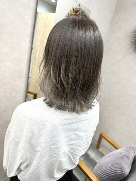 リベストバイジェービー 稲毛(li best. byjb) デザインカラー/レイヤーカット/ウェットヘア/オリーブベージュ