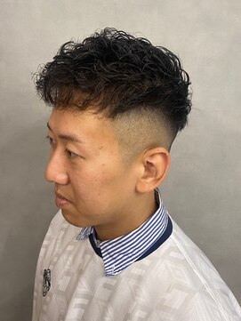 ソアー 新大阪(SOAR) メンズ波巻き刈上げベリーショートスパイラルパーマ【新大阪】
