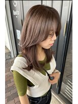 ルーツ(Roots)&nbsp;☆透明感カラー/柔らかベージュ/レイヤー/似合わせカット☆