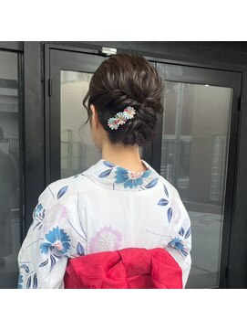 ミル(1001 mille) 浴衣ヘアセット/浴衣ヘアアレンジ/浴衣着付け/花火着付け