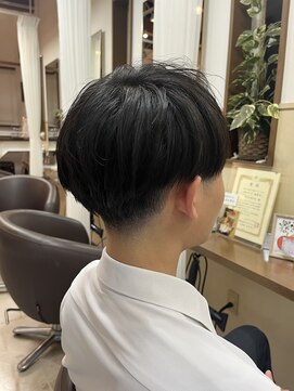 コアフィールフィス(COIFFURE fils) 《見附 今町》メンズ 学生 マッシュ フェードカット