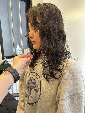 ポーズ(PAUSE) 大阪　梅田　ロングパーマ