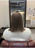 くすみベージュハイトーンボブ髪質改善カラー