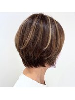 ラフヘアー(LaF)&nbsp;ショートボブ×白髪ぼかしハイライト