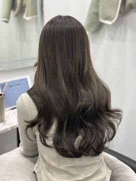 ピリオド 赤坂(Period.) ロングヘアーアッシュベージュ髪質改善　赤坂見附