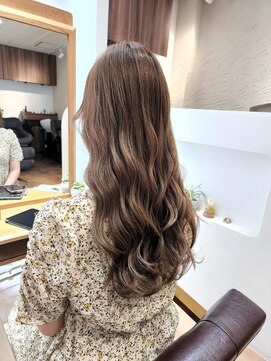 アルメリア 池袋(Arumeria) ラテブラウン 透明感カラー 艶カラー 20代30代髪質改善