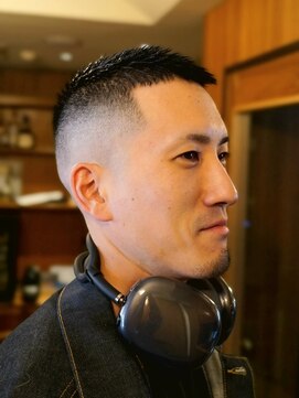 ダウバーバーショップ 表参道(DAU BARBER SHOP) フェード ボウズ 理容室  BAZZ バズカット BAZZCUT ストリート