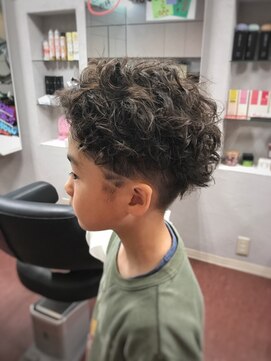 美容室シンプル ウィン(Simple Win) ハードパーマ♪