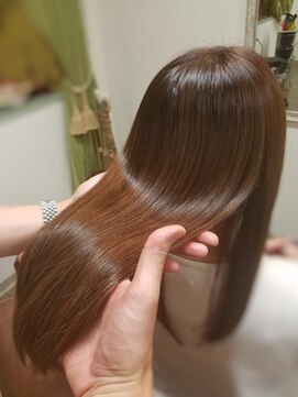 髪質改善専門ヘアエステサロン ヴェリテ(Verite) 髪質改善カラーエステ ナチュラルベージュ ストレート【南柏】