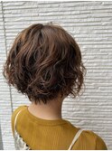 前下がりショートボブ　カールボブ