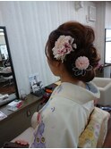 訪問着着付けとアップヘアー