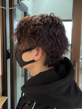 コワファーストナガサキシャンプーボーイ(COIFF1RST NAGASAKI SHAMPOO BOY) 波巻きパーマ【コワファースト長崎】