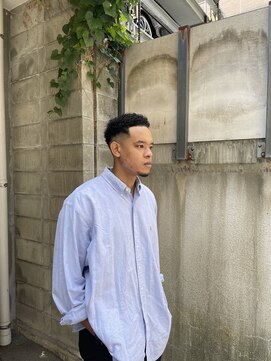 ウェルネス(Wellness) スキンフェードメンズバーバーパーマ