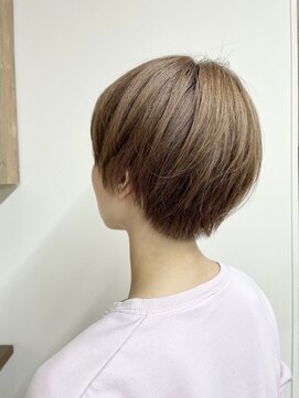 ベルクープス 天王寺店(Belle Coupes) 【BelleCoupes】ダブルカラー ミルクティーベージュショートボブ
