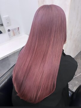 ラビス(Lovis) ハッシュカット/フルバング/似合わせカット/レッドブラウン