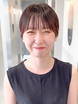 大人可愛い/20代30代40代/黒髪/前下がりショート/丸みショート