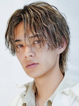 オーシャントーキョー 渋谷(OCEAN TOKYO) ツイストスパイラルパーマセンターパート