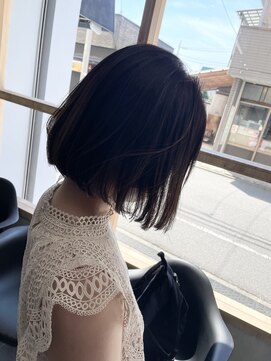 アンティア小作(ANT‘IA) ナチュラル系、ボブ