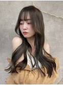 透明感オリーブベージュ