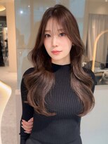 ロンドメリア 天神大名店(Lond Melia) ★小顔に見せるヘアワンレンレイヤー黒髪カタログネビージュ艶髪