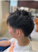 せ毛をいかしメンズカット