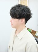 ソフトツイスト メンズパーマ フェザー 前髪は流す 横浜駅