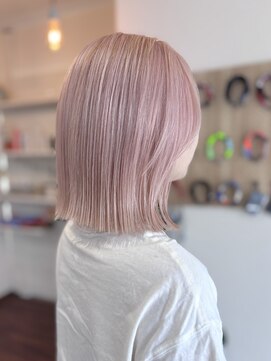 オンフリーク(on Fleek) コーラルカラー