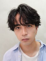 フィフス(fifth)&nbsp;原宿メンズセンターパートニュアンスフェザーパーマルーズパーマ