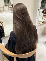 ヨーク(YOKE)&nbsp;くびれ巻きヘーゼルベージュブリーチなしダブルカラー髪質改善