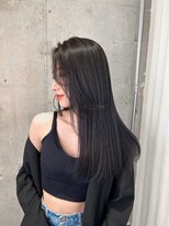 リリー(Lilley)&nbsp;【稲永麻衣】ロングヘア+地毛風カラー+レイヤーカット+韓国ヘア