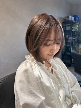 シキ(SHIKI) ブラウンカラー ボブ 福井美容室