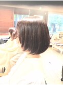 前上がりボブ