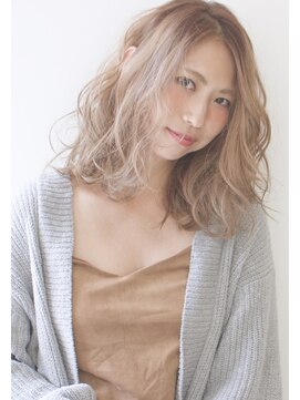 テーラ(tela) 【tela】シャインベージュ・ウェーブセミロング