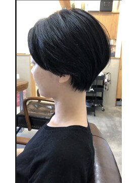 ライフ(LIFE) LIFE 名古屋　ハンサムショート　スタイル