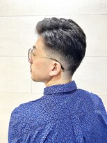 グレイスフル バーバープラチナム 六本木店(Graceful Barber platinum)&nbsp;七三フェード サイドグラデーション ビジネスカジュアル