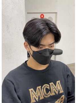 プライズ アイリス 池袋東口店(prize Iris) センターパート/毛流れカット/¥5280