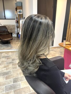 スターリバー(STAR RIVER) バレイヤージュ◎