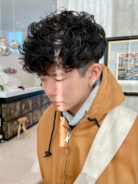 アルティファータ(artifata) スペインカール メンズパーマ プードルパーマ スパイラルパーマ