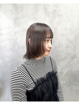 ヨイク(YOIKU) アクセントボブ